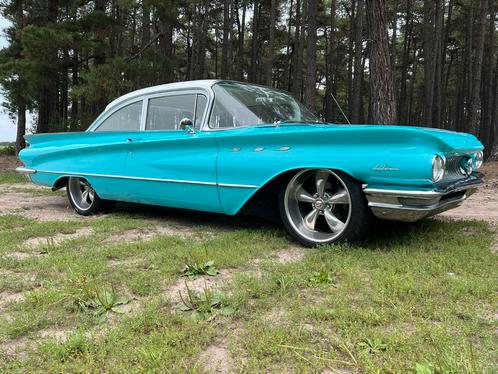 Buick lesabre 1960 coupe, Auto's, Oldtimers, Particulier, Buick, Benzine, Sedan, Geïmporteerd, Groen, Overige kleuren, Achterwielaandrijving