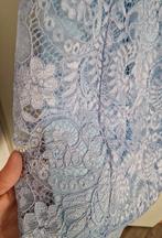 Blauwe kanten feestjurk, Kleding | Dames, Jurken, Blauw, Maat 42/44 (L), Nieuw, Ophalen of Verzenden