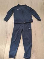 Nike pakje jongen maat 104 / 110, Gebruikt, Ophalen of Verzenden, Setje, Nike