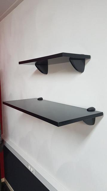 Planken / Legplanken / Wandplanken beschikbaar voor biedingen