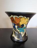 PLATEEL VAAS uit GOUDA, Antiek en Kunst, Antiek | Vazen, Ophalen of Verzenden