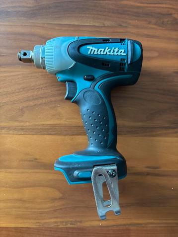 Makita BTW251 slagschroevendraaier beschikbaar voor biedingen