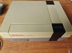 Nintendo NES met Mario/Duck Hunt, Zapper en 2 controllers, Gebruikt, Shooter, 2 spelers, Eén computer