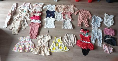 Kledingpakket baby (meisje) - Maat 62(/68), Kinderen en Baby's, Babykleding | Maat 62, Zo goed als nieuw, Meisje, Ophalen