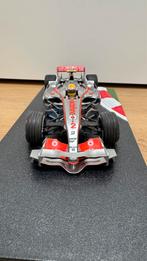 Lewis Hamilton MP4-22 2007 1:18, Hobby en Vrije tijd, Modelauto's | 1:18, Ophalen of Verzenden, Zo goed als nieuw, Overige merken