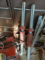 Yamaha tt600 voorvorkpoten plus remklauw, spiegel en rempomp, Motoren, Ophalen