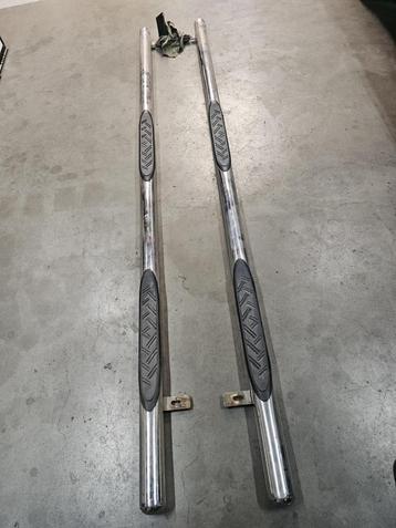 Sidebars links en rechts Mercedes 250cm [2] beschikbaar voor biedingen
