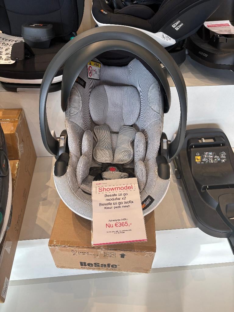 Besafe Izi Go modular x2 en isofix, Kinderen en Baby's, Autostoeltjes, Zo goed als nieuw, Isofix, 0 t/m 13 kg, Ophalen