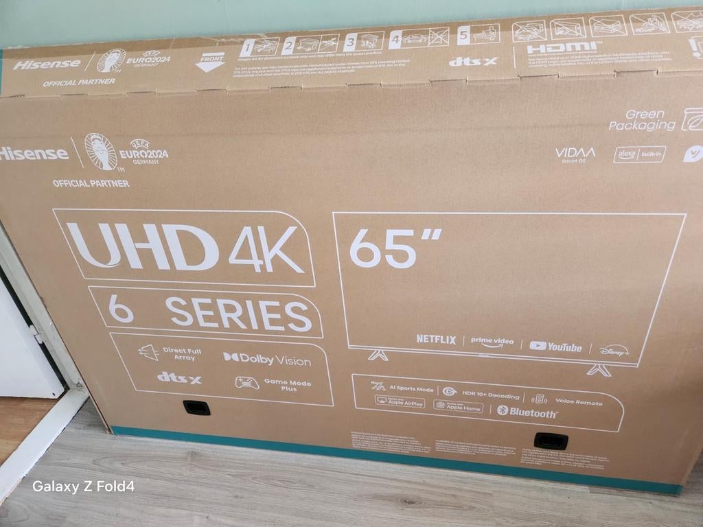 Hisense tv 65 inch 4K. Het scherm is kapot, maar er is nog w, Audio, Tv en Foto, Televisies, Ophalen of Verzenden