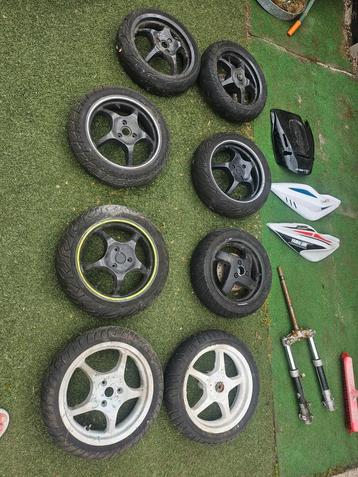 Aerox minarelli  sr 50   Firefox  beschikbaar voor biedingen