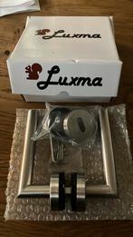 Deurklink Luxma, Doe-het-zelf en Verbouw, Hang- en Sluitwerk, Ophalen of Verzenden, Nieuw, Rvs, Klink of Kruk