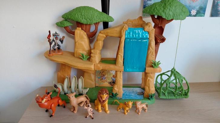 Lion king poppetjes speelset, Verzamelen, Disney, Zo goed als nieuw, Beeldje of Figuurtje, Leeuwenkoning of Jungle Boek, Ophalen of Verzenden