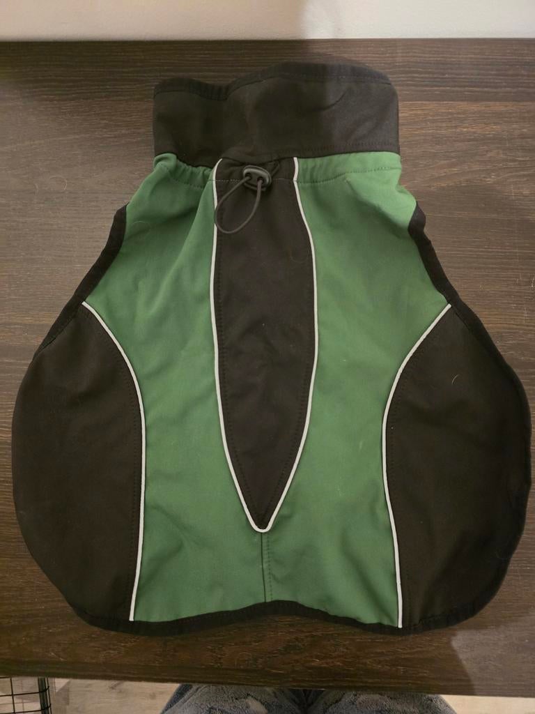 Zwart/groene hondenjas, Ophalen, Nieuw, Hondenjas