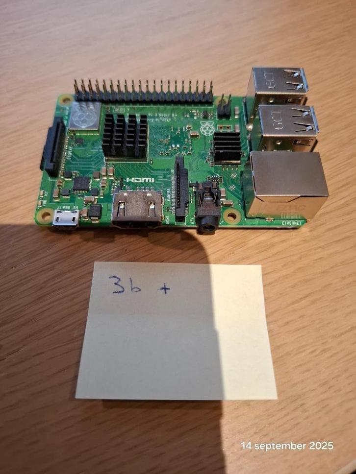 Raspberry Pi 3b+, Hobby en Vrije tijd, Elektronica-componenten, Zo goed als nieuw, Ophalen of Verzenden