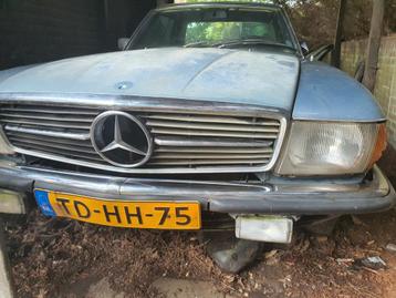 Mercedes 350 SLC 1973 "schuurvondst" opknapper V8 op LPG. beschikbaar voor biedingen