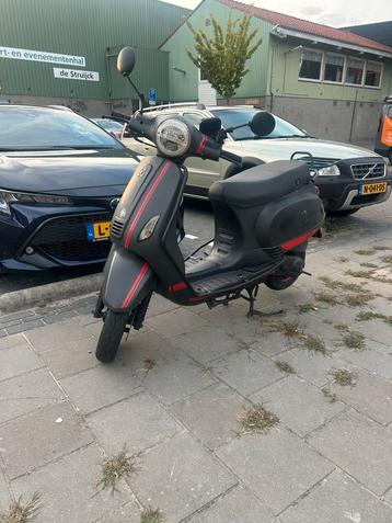 AGM VX50 - start nu niet beschikbaar voor biedingen
