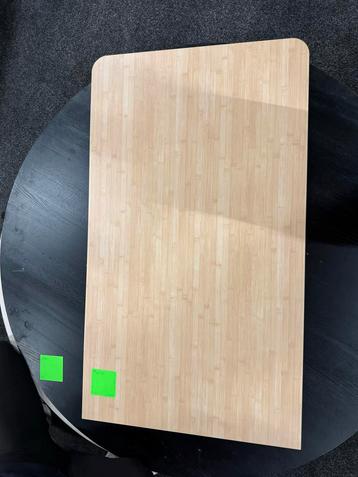 Licht Eiken Tafelblad 140x80cm -  1 zijde ronde hoeken beschikbaar voor biedingen