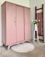 Vintage retro kledingkast linnenkast 3 deurskast meidenkast, Ophalen, 100 tot 150 cm, 200 cm of meer, Zo goed als nieuw