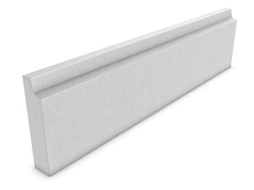 Nieuwe Betonnen Kantplanken met Sponning beschikbaar voor biedingen