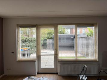 3 Crème Lamellen Jaloezie - Zo goed als nieuw beschikbaar voor biedingen