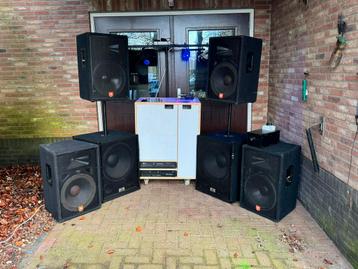 Te Huur: JBL Geluidsset + Lichten – Perfect voor Evenementen beschikbaar voor biedingen