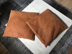 Leren kussens, Huis en Inrichting, Woonaccessoires | Kussens, Ophalen of Verzenden, Zo goed als nieuw, Bruin, Vierkant