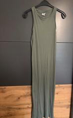 Basic groene lange jurk maat M, Ophalen of Verzenden, Zo goed als nieuw, Groen, Onder de knie