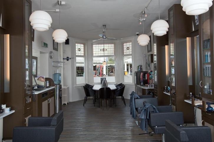 Kapsalon Opheffing Leegverkoop, Zakelijke goederen, Kantoor en Winkelinrichting | Winkel en Inventaris, Ophalen