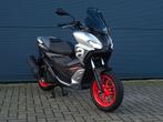 APRILIA SR GT 200 Sport 2023 ZGAN weinig km  motorscooter, Motoren, Scooter, Bedrijf, Onbekend, APRILIA