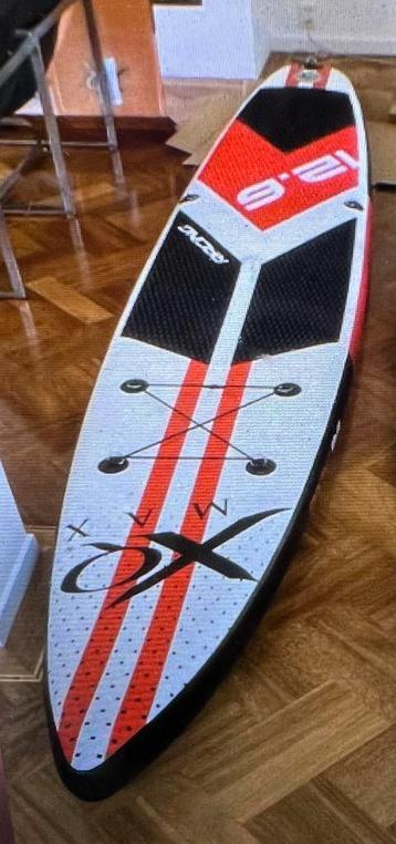XQ MAX stand-up paddleboard 