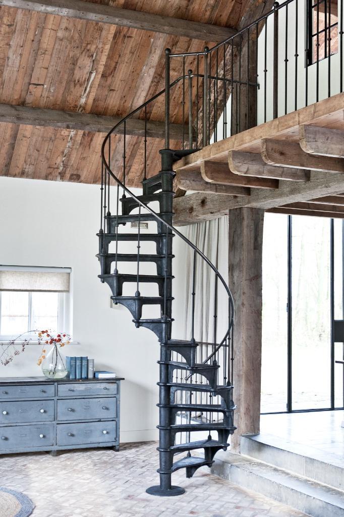 Gietijzeren wenteltrap draaitrap spiltrap industrieel, Doe-het-zelf en Verbouw, Ladders en Trappen, Nieuw, 2 tot 4 meter, Ophalen of Verzenden