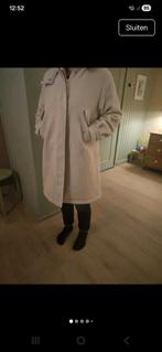 C&A Winterjas Maat M Beige, Ophalen of Verzenden, Zo goed als nieuw, Maat 38/40 (M), Beige
