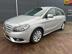Mercedes-Benz B-klasse 180 Ambition Automaat, 4 cilinders, 122 pk, 1595 cc, Grijs