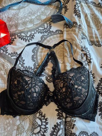 Zwarte BH Doutzen's Stories Hunkemöller 80D  beschikbaar voor biedingen
