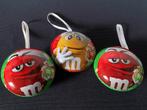 3 M&M’s ronde hangers van blik. Doorsn. 8 cm., Ophalen of Verzenden, Zo goed als nieuw, Overige, Overige merken