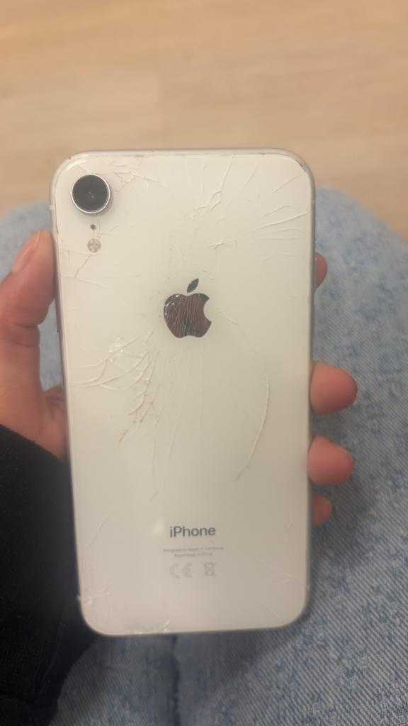 iPhone XS - Achterkant kapot, verder perfect!, Telecommunicatie, Mobiele telefoons | Toebehoren en Onderdelen, Gebruikt, Apple iPhone