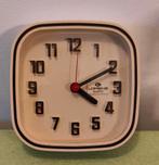 Lorenz quartz klok jaren 70 Retro, Ophalen of Verzenden, Zo goed als nieuw, Wandklok