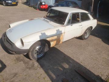MG 1.8 GT 1977 Wit project  beschikbaar voor biedingen