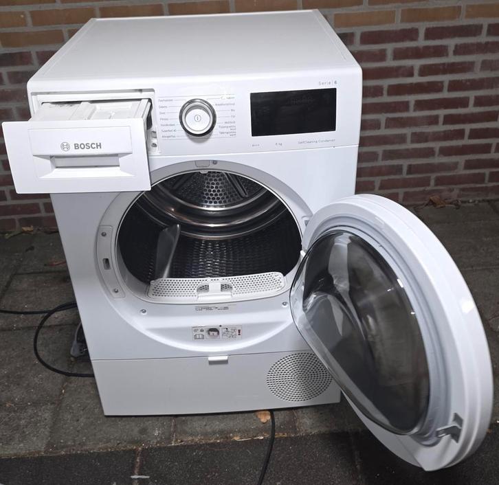 Hele mooie bosch serie 6 warmtepompdroger A++, Witgoed en Apparatuur, Wasmachines, Zo goed als nieuw, 8 tot 10 kg, Minder dan 85 cm