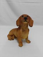 Teckel beeldje, zittende teckel bruin gekleurd, Ophalen of Verzenden, Nieuw, Dier