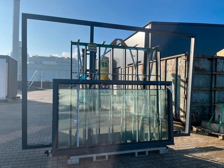 Aluminium kozijn, Doe-het-zelf en Verbouw, Kozijnen en Schuifpuien, Zo goed als nieuw, Schuifpui, Aluminium, 225 cm of meer, 225 cm of meer