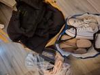 3 TASSEN VOL DAMES KLEDING EN SCHOENEN EN DAMES WINTERJASSEN, Ophalen, Gedragen