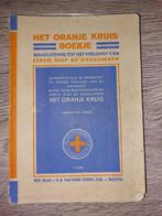 Antiek: Het oranje kruis boekje 1944, Ophalen of Verzenden, Gelezen