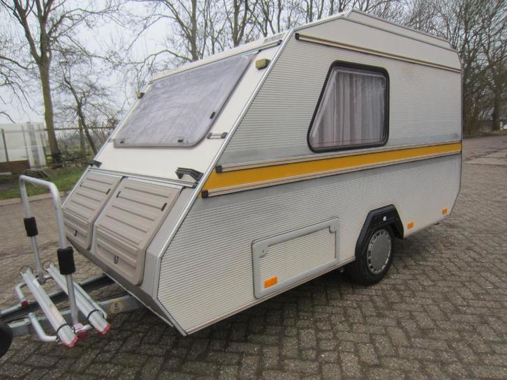 Kip 32 kompakt, Caravans en Kamperen, Caravans, Bedrijf, tot en met 2, tot 500 kg, Rondzit, Kip, Lengtebed, Omvormbare zithoek