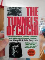 The tunnels of cu chi Tom mangold Vietnam oorlog, Ophalen of Verzenden, 1945 tot heden, Gelezen, Landmacht
