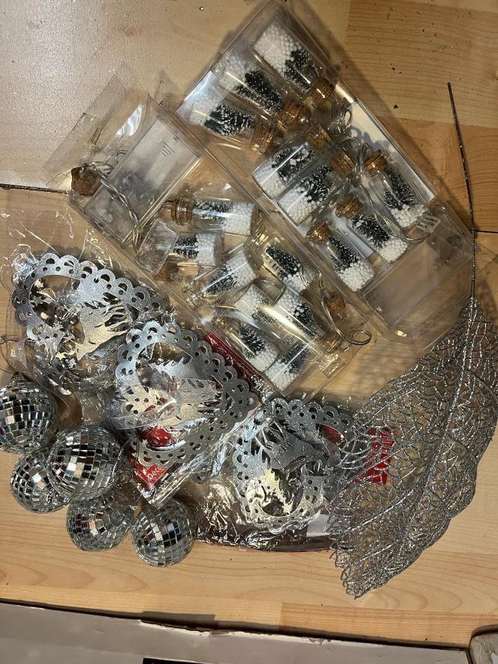 Zilveren kerstdecoratie, Diversen, Kerst, Gebruikt, Ophalen of Verzenden