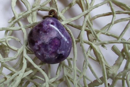 Charoiet hanger - raute, Verzamelen, Mineralen en Fossielen, Mineraal, Ophalen of Verzenden