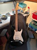 Squier Bullet Tremolo Fender Stratocaster Black, Muziek en Instrumenten, Snaarinstrumenten | Gitaren | Elektrisch, Ophalen of Verzenden