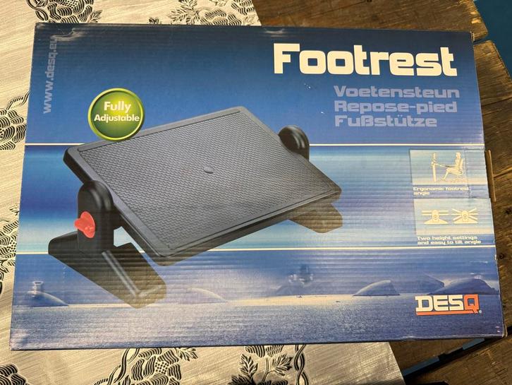 Voetensteun & Laptophouder - Ergonomisch, Diversen, Bureau-accessoires, Ophalen of Verzenden