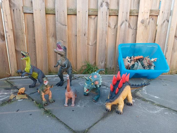 Dino's en diertjes speelgoed, Kinderen en Baby's, Speelgoed | Overig, Gebruikt, Jongen of Meisje, Ophalen